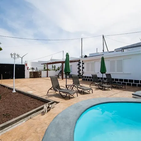 Casa Con Wifi Y Hermosa Piscina Compartida Con Vistas A Oceano En Tenerife 아파트 Fasnia